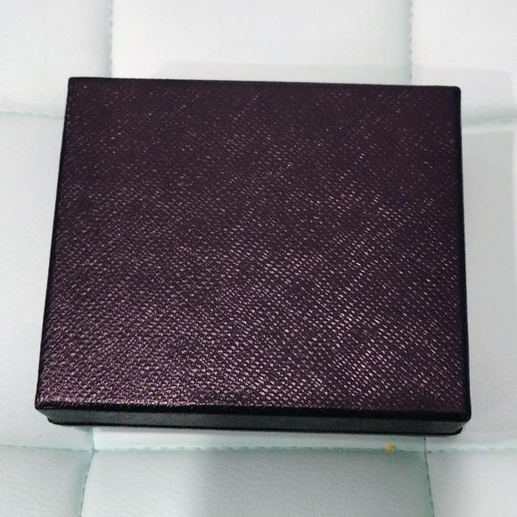 PRADA Box, Tissue & Ribbon Bundle - Picture 6 of 6